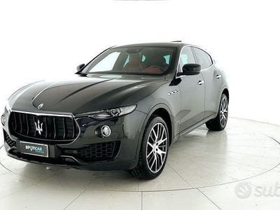 Usata Maserati Levante 275 CV (202 kW) 2018 Nero SUV