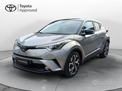 Usata Toyota C-HR 122 CV (89 kW) 2019 Grigio SUV