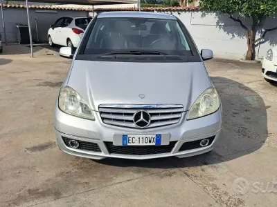 Usata Mercedes A150 Avantgarde 95 CV (69 kW) 2010 Grigio Coupé