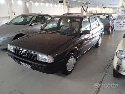 Begagnad Alfa Romeo 33 78 HK (57 kW) 1989 Brun Sedan