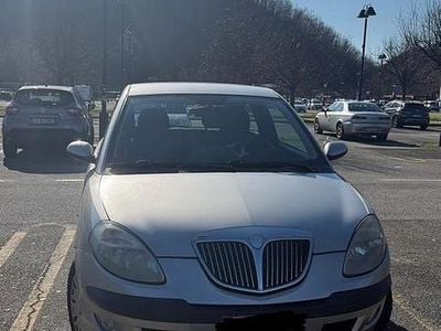 Usata Lancia Ypsilon 60 CV (44 kW) 2006 Utilitaria