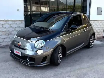 Usata Abarth 595 Custom 135 CV (99 kW) 2015 Nero Utilitaria