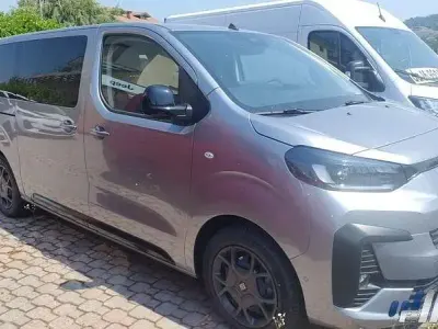 Nuova Fiat E-Ulysse 129 kW (176 CV) 2026 Grigio Monovolume