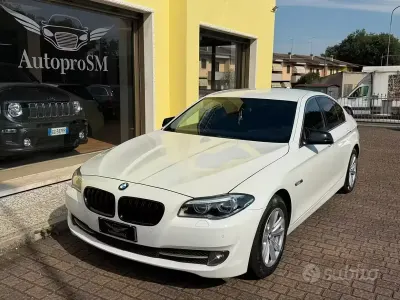 Begagnad BMW 520 184 HK (135 kW) 2011 Vit Sedan