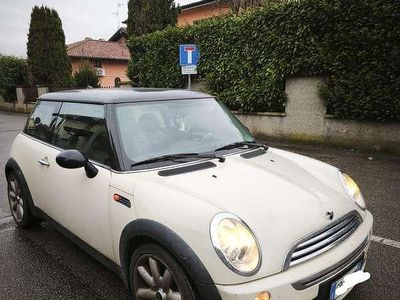 Usata Mini Cooper Coupé 116 CV (85 kW) 2004 Bianco Coupé