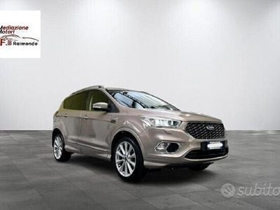 Usata Ford Kuga Vignale 180 CV (132 kW) 2018 Grigio SUV