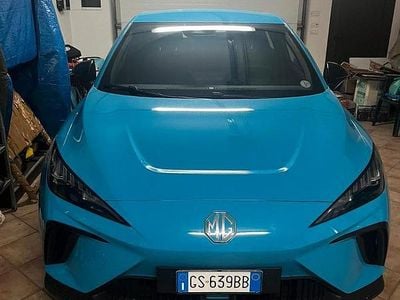 Usata MG MG4 EV 125 kW (170 CV) 2024 Blu Utilitaria