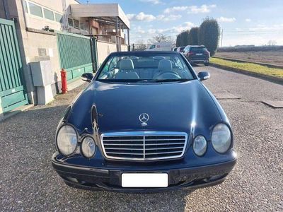 Usata Mercedes CLK200 Elegance 163 CV (119 kW) 2000 Blu Cabrio
