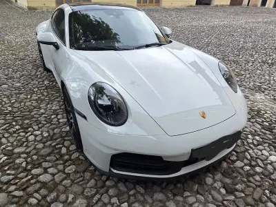 Usata Porsche 911 Carrera 394 CV (289 kW) 2025 Coupé