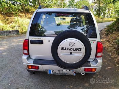 usata Suzuki Grand Vitara 2.0