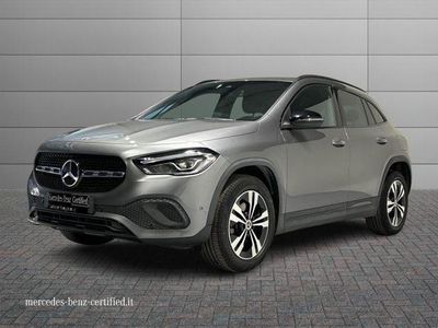 Mercedes GLA200