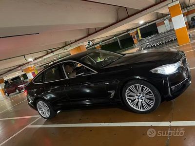Usata BMW 320 Gran Turismo Luxury Line 184 CV (135 kW) 2014 Nero Berlina