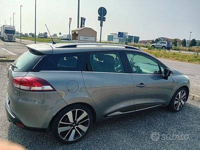 Usata Renault Clio GrandTour 90 CV (66 kW) 2016 Grigio Station wagon