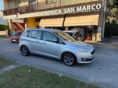 Grigio chiaro Usata 2019 Ford C-MAX Business Edition Monovolume | 12.900 € (Buon prezzo)