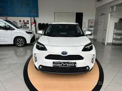Occasion Toyota Yaris Cross Active 116 ch (85 kW) 2025 Blanc SUV