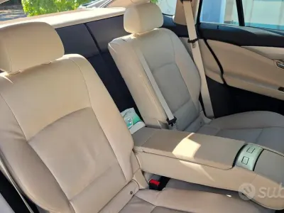 Usata BMW 530 Gran Turismo 2012