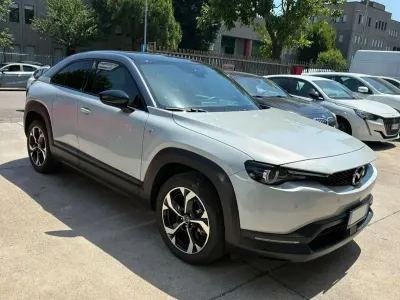 Usata Mazda MX30 82 CV (60 kW) 2024 Grigio SUV
