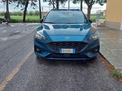 Usata Ford Focus ST-Line 120 CV (88 kW) 2019 Blu Station wagon