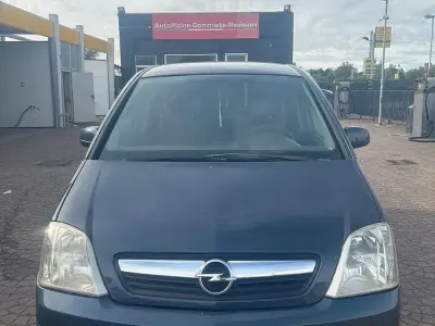 Usata Opel Meriva Cosmo 90 CV (66 kW) 2006 Blu Monovolume