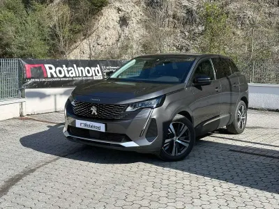 Usata Peugeot 2008 110 CV (80 kW) 2021 Grigio SUV