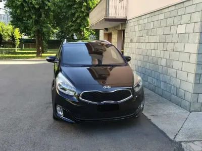 Usata Kia Carens 136 CV (100 kW) 2015 Nero Monovolume