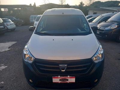 Usata Dacia Dokker Ambiance 75 CV (55 kW) 2018 Bianco Monovolume