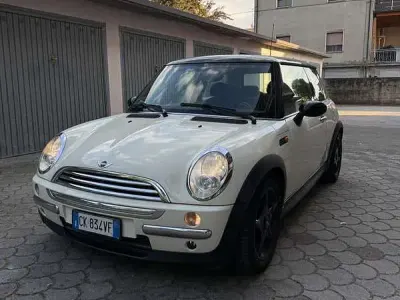 Usata Mini One D 75 CV (55 kW) 2004 Bianco Utilitaria