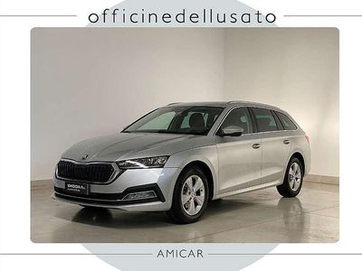 Argento Usata 2022 Skoda Octavia Executive Station wagon | 18.900 € (Ottimo prezzo)