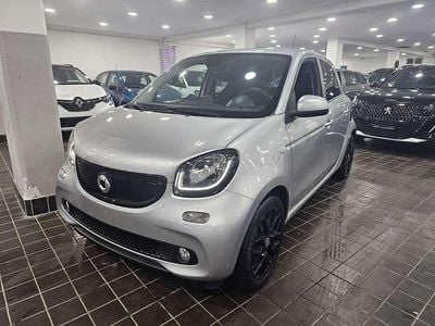 Silver grey mtallizzato Usata 2018 Smart ForFour Passion Utilitaria | 12.890 € (Buon prezzo)