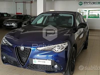 Usata Alfa Romeo Stelvio Business 210 CV (154 kW) 2017 Blu SUV