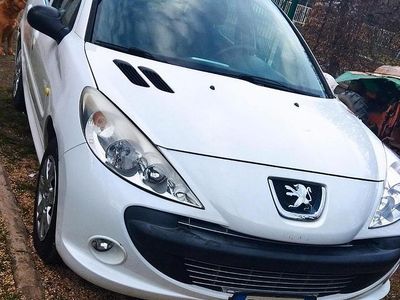 Usata Peugeot 206+ S 68 CV (50 kW) 2010 Bianco Utilitaria