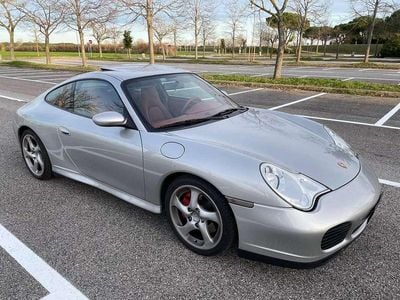 Porsche 911 Carrera 4S