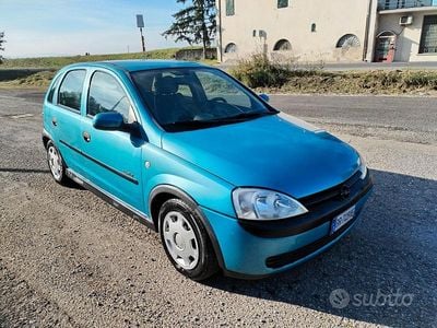 Usata Opel Corsa 58 CV (42 kW) 2001 Utilitaria