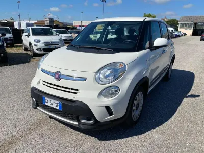 Käytetty Fiat 500L Trekking 95 HP (69 kW) 2015 Valkoinen Tila-auto