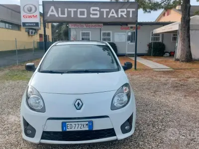Usata Renault Twingo Dynamique 75 CV (55 kW) 2010 Bianco Utilitaria