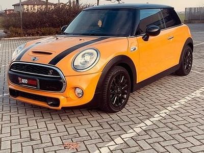 Usata Mini Cooper SD 170 CV (125 kW) 2015 Arancione Utilitaria