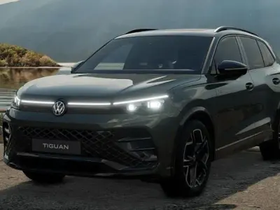 Nuova VW Tiguan R-line Plus 150 CV (110 kW) 2026 Verde SUV