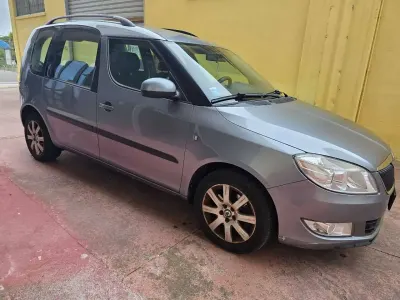 Occasion Skoda Roomster Active 90 PK (66 kW) 2012 Blauw MPV