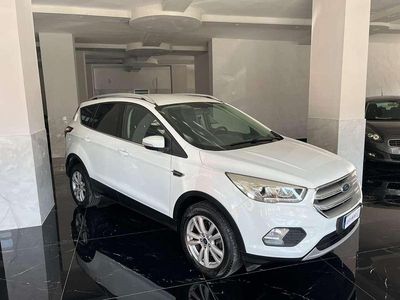 Usata Ford Kuga S 120 CV (88 kW) 2019 Bianco SUV