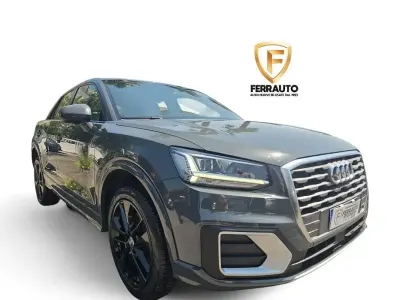 Usata Audi Q2 Comfort 116 CV (85 kW) 2017 Grigio SUV