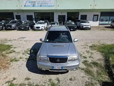 Usata Suzuki Grand Vitara 109 CV (80 kW) 2003 SUV