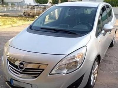 Usata Opel Meriva 101 CV (74 kW) 2011 Grigio Monovolume