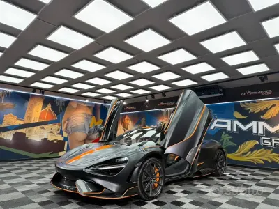 Usata McLaren 765LT 765 CV (562 kW) 2022 Grigio Cabrio