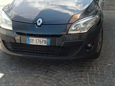 Usata Renault Mégane GrandTour 110 CV (80 kW) 2010 Nero Station wagon
