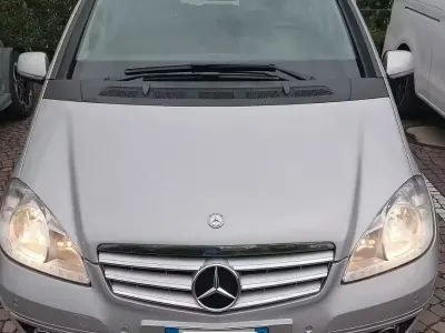 Usata Mercedes A170 116 CV (85 kW) 2009 Grigio Berlina