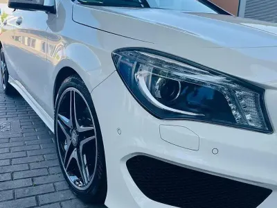 Usata Mercedes CLA200 136 CV (100 kW) 2015 Bianco Berlina