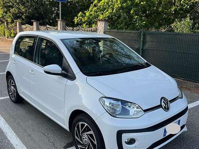 Usata VW up! Highline 68 CV (50 kW) 2019 Utilitaria