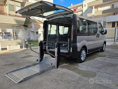 Usata Nissan Primastar 100 CV (73 kW) 2006 Grigio Monovolume