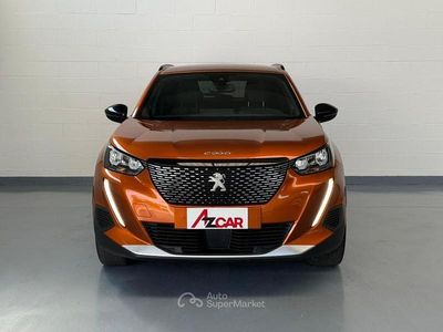 Usata Peugeot 2008 Allure 131 CV (96 kW) 2023 Orange fusion SUV