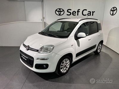 Usata Fiat Panda Lounge 69 CV (50 kW) 2017 Bianco Utilitaria